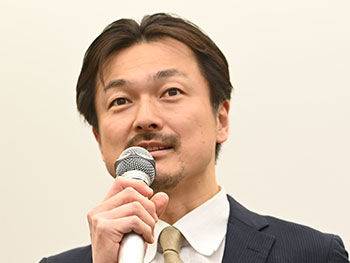 漆原 剛起 先生